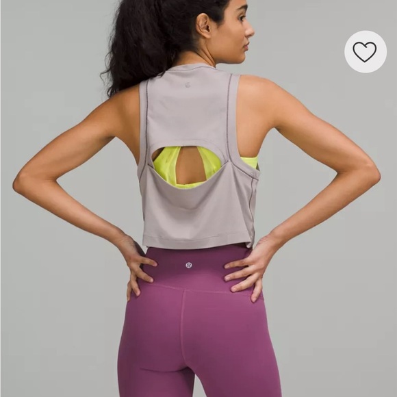 Lululemon open back cropped tank 6 - Picture 7 of 8